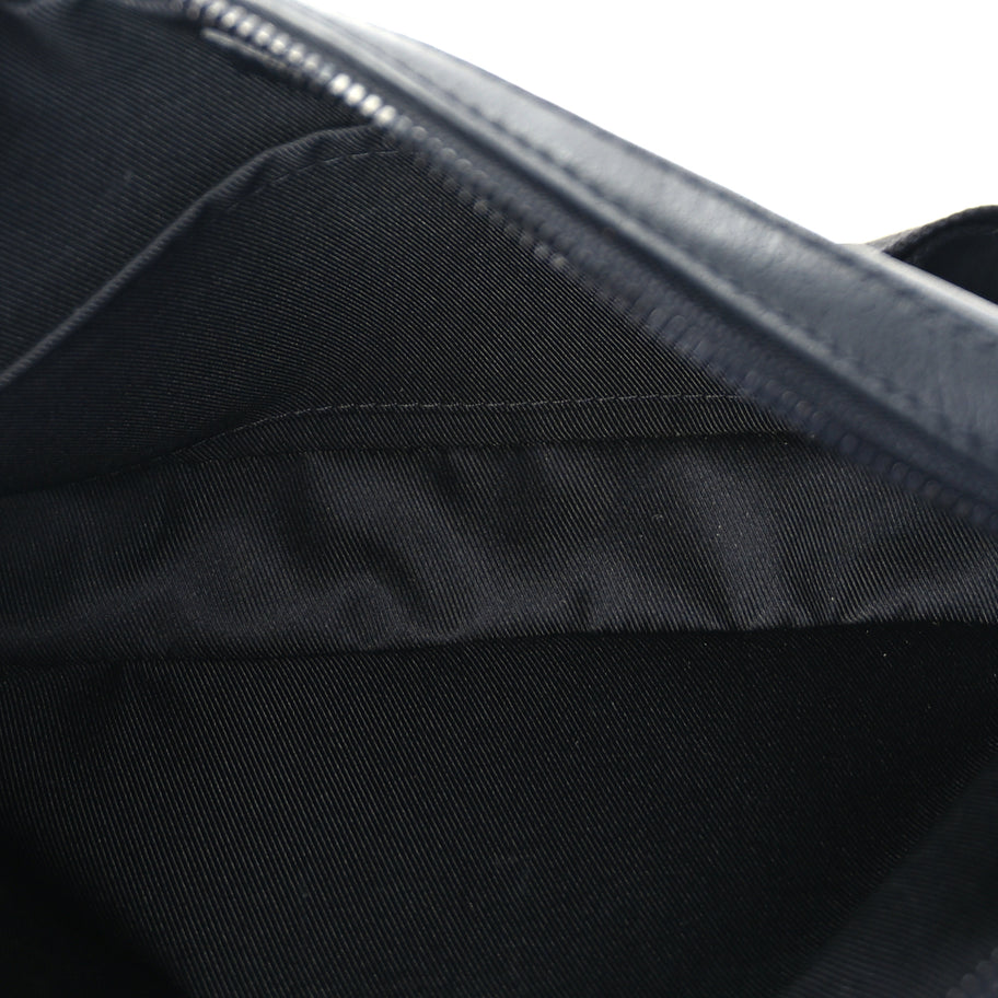 Louis Vuitton Calfskin Monogram Shadow Trio Messenger  Black Image 4