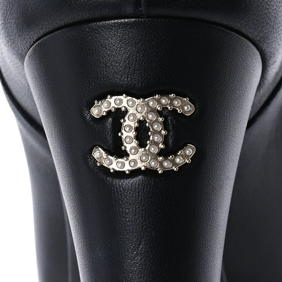 Chanel Lambskin Patent Cap Toe Pearl CC Ankle Boots 37.5 Black Image 8