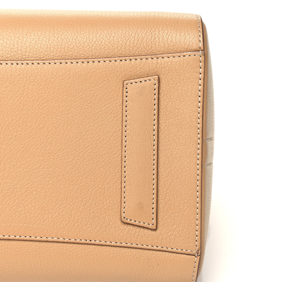 Givenchy Sugar Goatskin Medium Antigona Light Beige Image 10