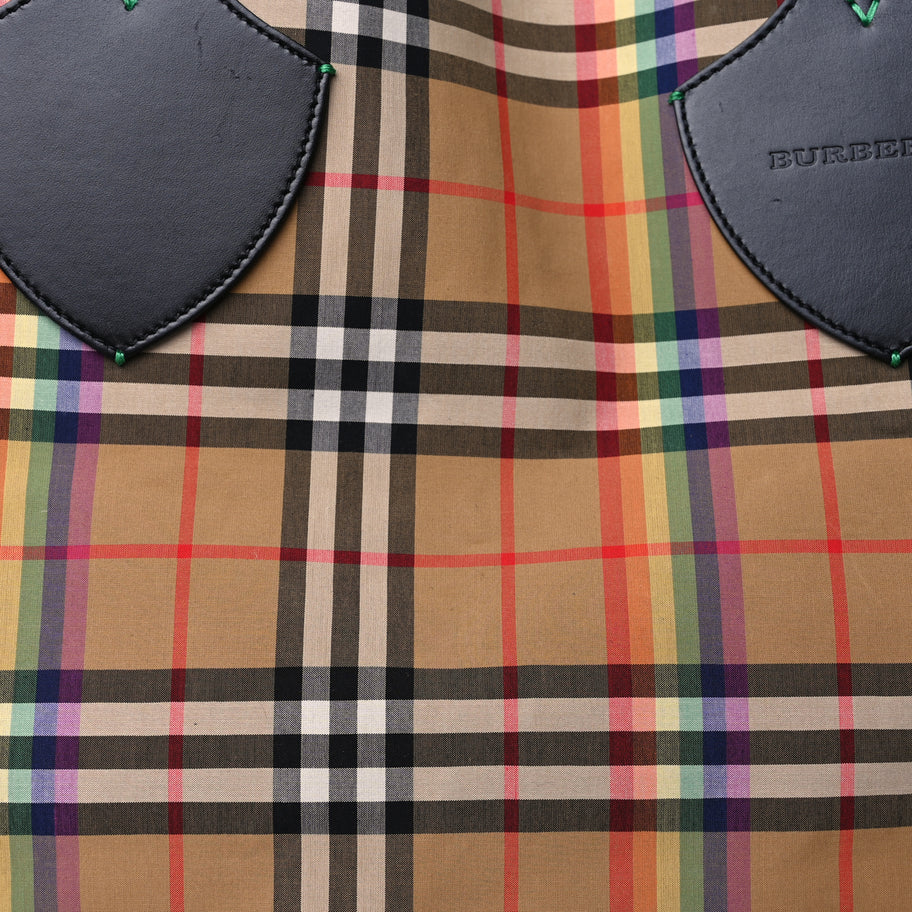 Burberry Vintage Rainbow Check Extra Large The Giant Reversible Tote  Antique Yellow Image 3