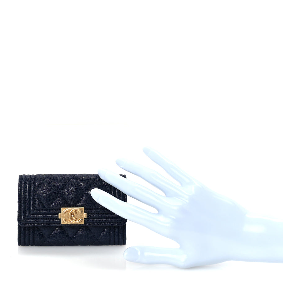 Chanel Caviar Quilted Boy Flap Card Holder Navy Image 2