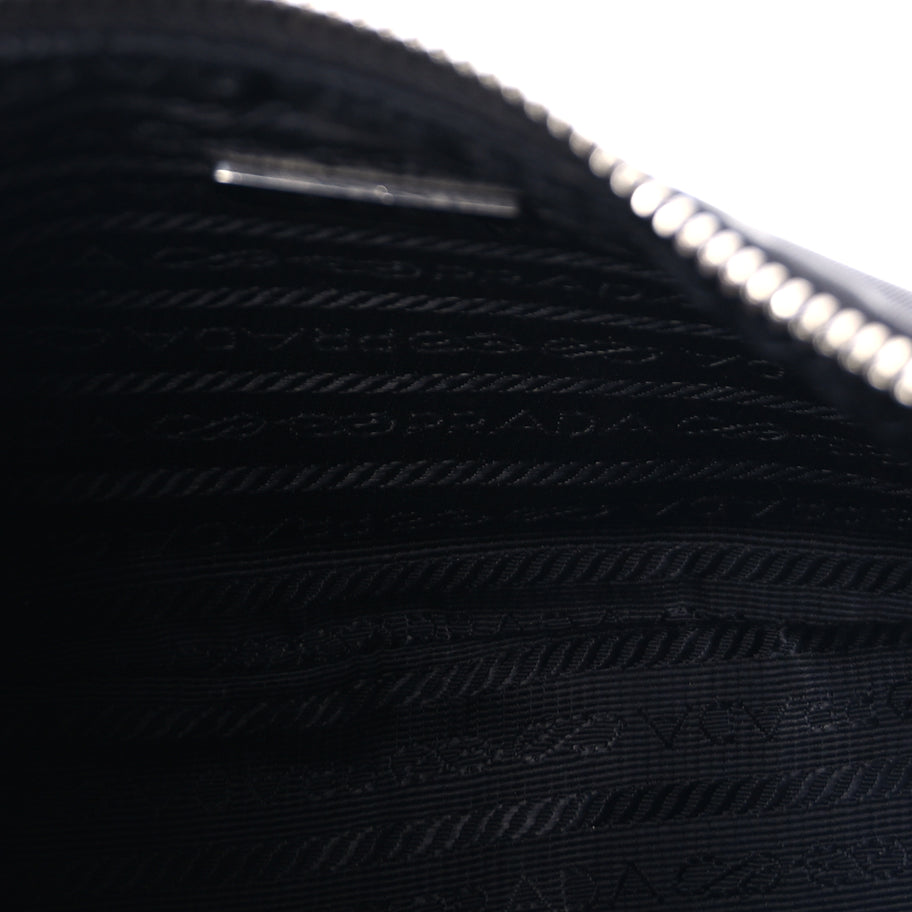 Prada Nylon Re-Edition 2005 Shoulder Bag Black Image 4