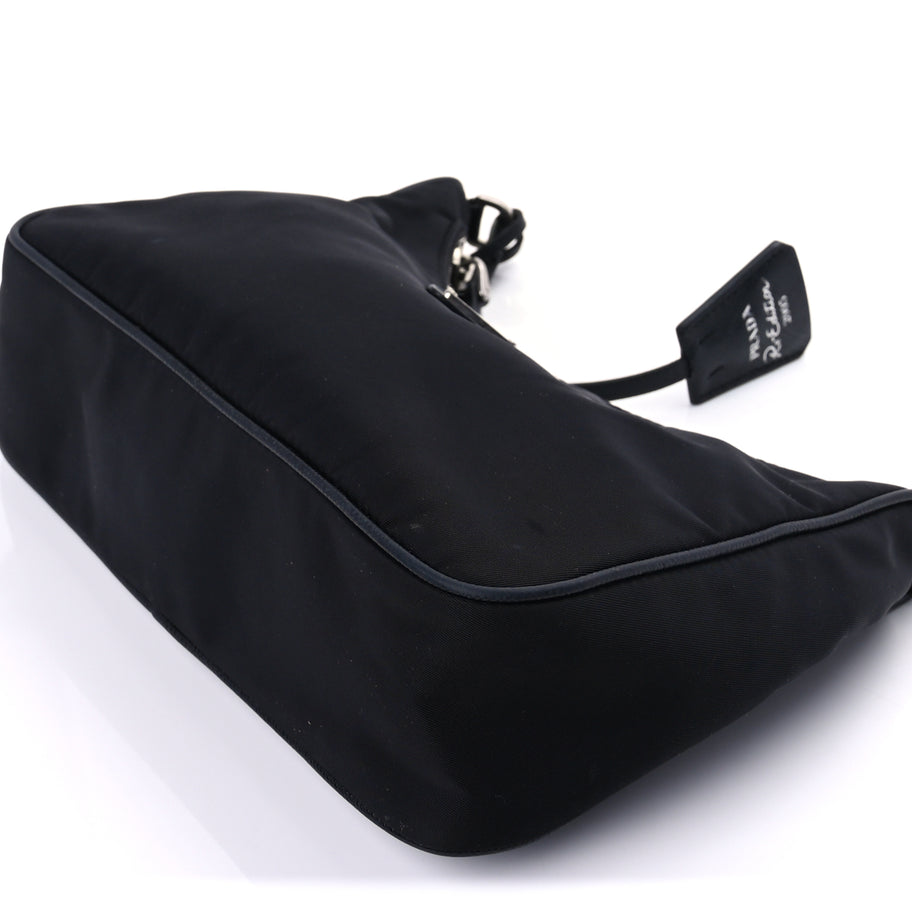 Prada Nylon Re-Edition 2005 Shoulder Bag Black Image 7