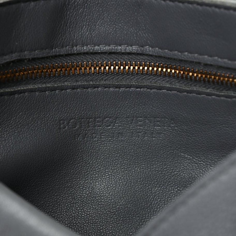 Bottega Veneta Grained Calfskin Maxi Intrecciato Cassette Crossbody Bag Thunder Image 5