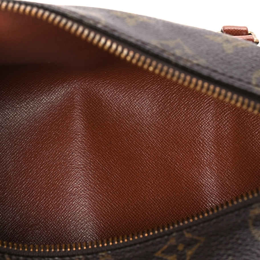 Louis Vuitton Monogram Papillon 26 Image 4