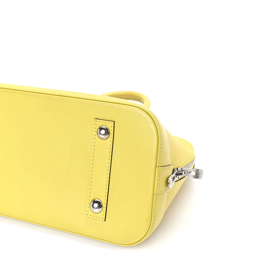 Louis Vuitton Epi Alma MM Pistache Image 8