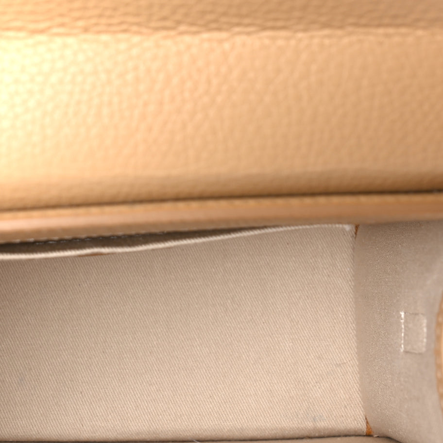 Jacquemus Grained Calfskin Le Grand Chiquito  Camel Image 4