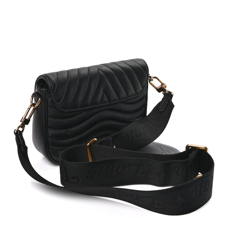  Louis Vuitton Calfskin New Wave Chain MM  Black