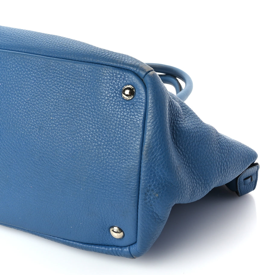 Prada Vitello Daino Shoulder Bag Cobalto Image 8