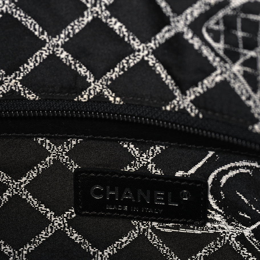 Chanel Calfskin Large Essential 31 Rue Cambon Tote Black Image 5