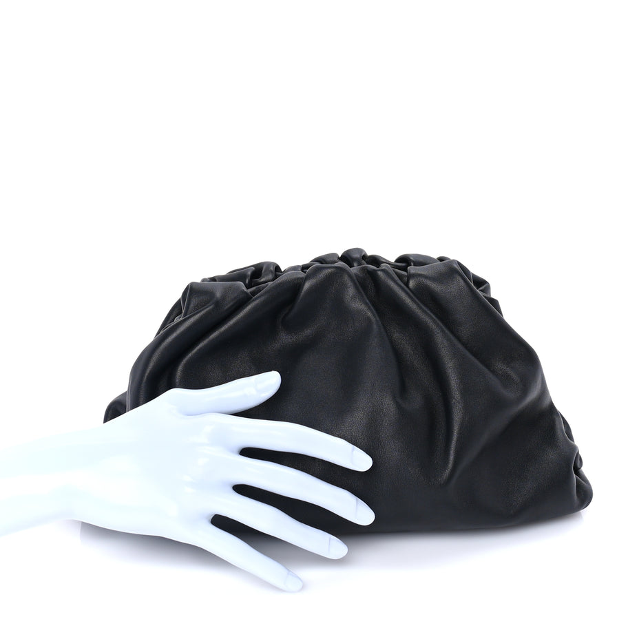 Bottega Veneta Smooth Butter Calf Teen Pouch Black Image 2