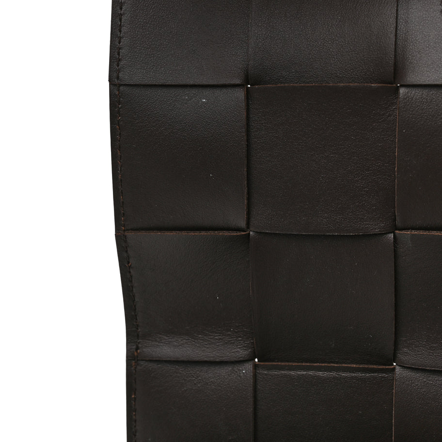 Bottega Veneta Calfskin Maxi Intrecciato Versatile Cassette Bag Brown Image 10