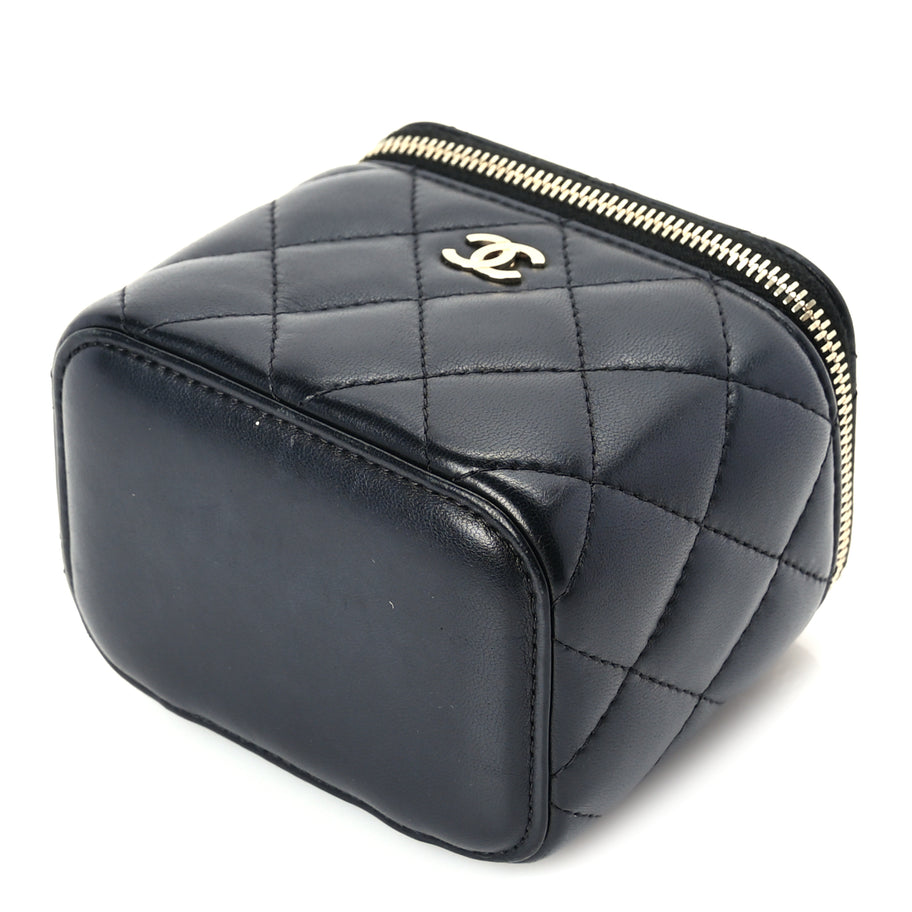 Chanel Lambskin Quilted Mini Vanity Case With Chain  Black Image 9
