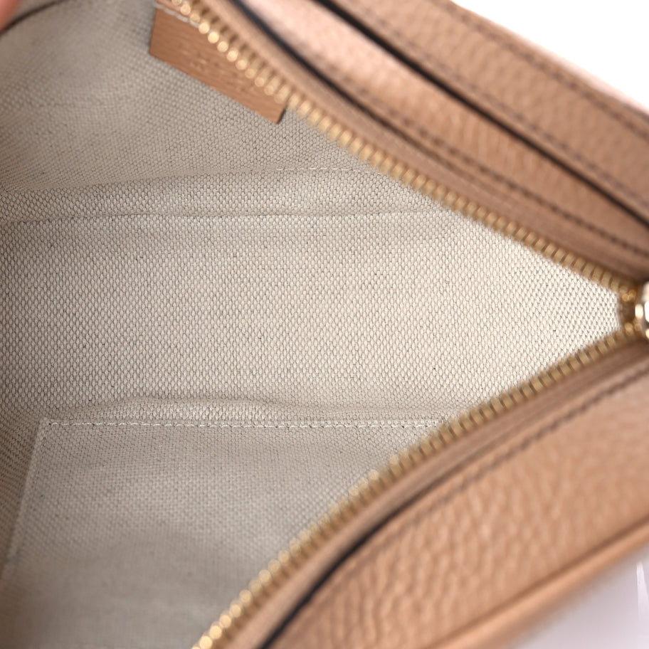 Gucci Pebbled Calfskin Small Soho Disco Bag Rose Beige Image 4