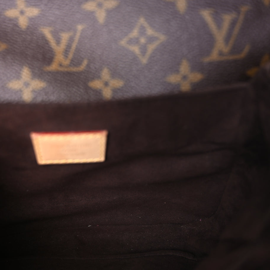 Louis Vuitton Monogram Pochette Metis Image 4