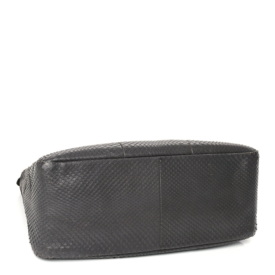 Fendi Snakeskin O'Lock Zipper Black Image 3