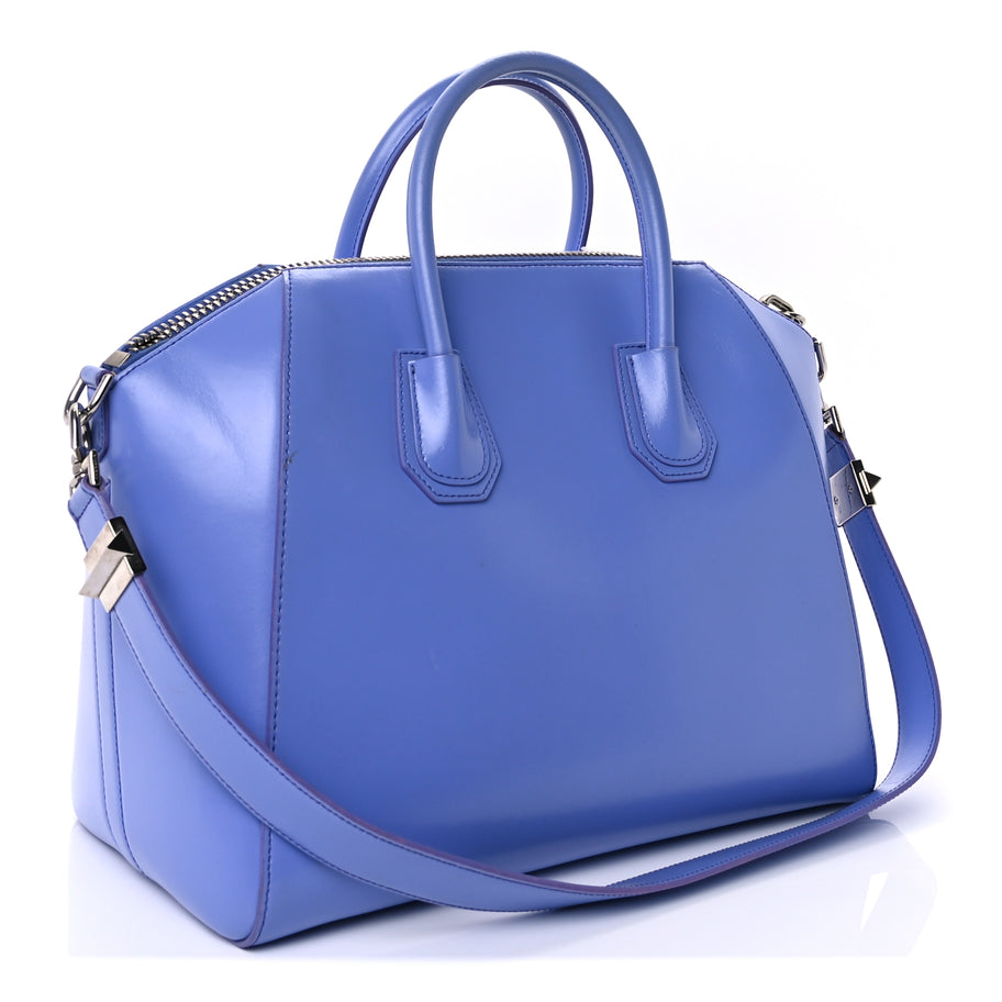 Givenchy Shiny Lord Calfskin Medium Antigona  Lilac Image 2