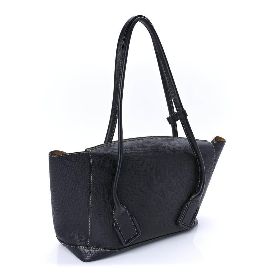 Bottega Veneta Grainy Calfskin Medium Arco Black Black Image 2