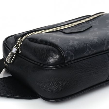 Louis Vuitton Taiga Monogram Eclipse Outdoor Bum Bag Image 21