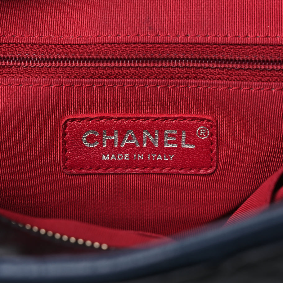 Chanel Aged Calfskin Quilted Medium Gabrielle Hobo Navy Black Image 5