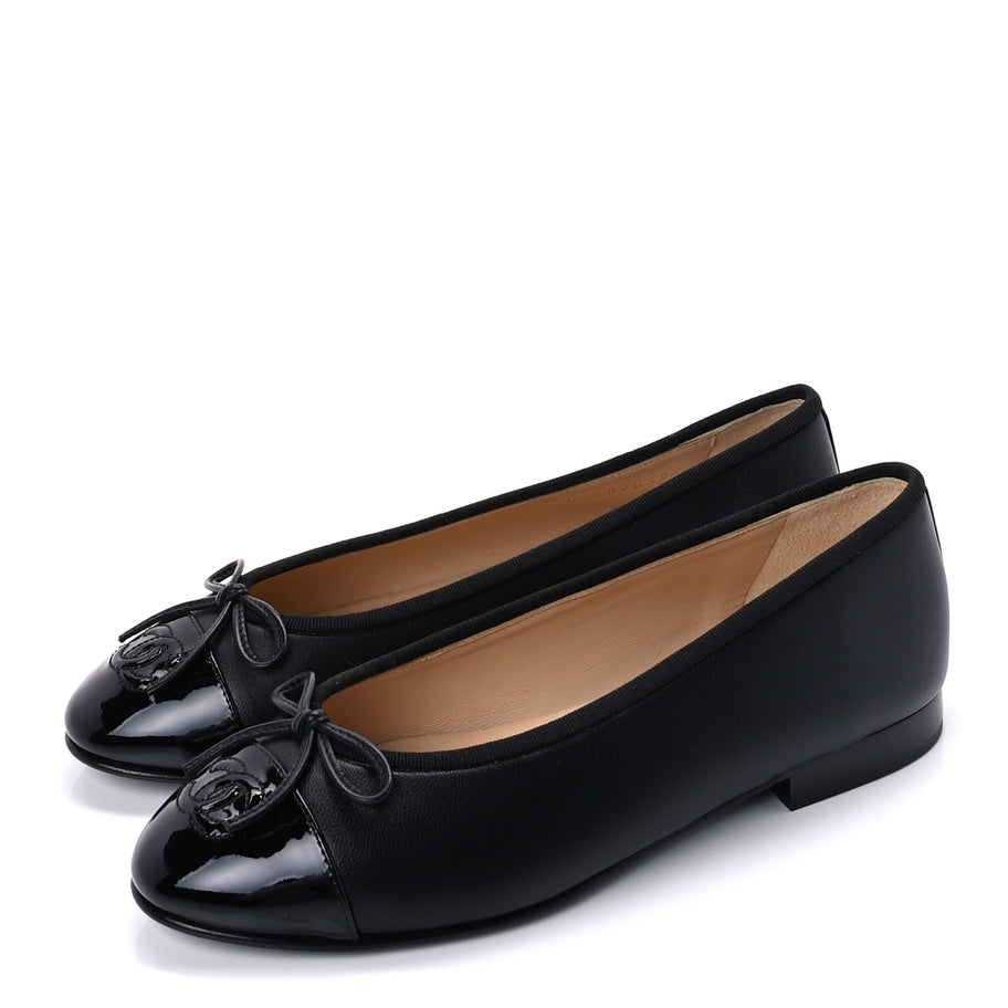 Chanel Lambskin Patent Cap Toe CC Ballerina Flats 37  Black Image 3