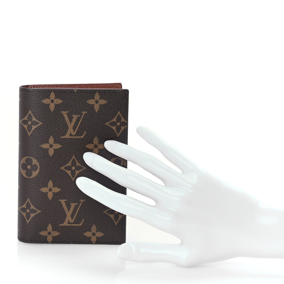 Louis Vuitton Monogram Passport Cover Brown Image 3