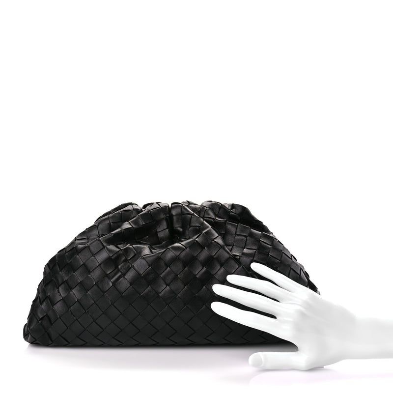  Bottega Veneta Nappa Maxi Intrecciato The Pouch Oversized Clutch Black