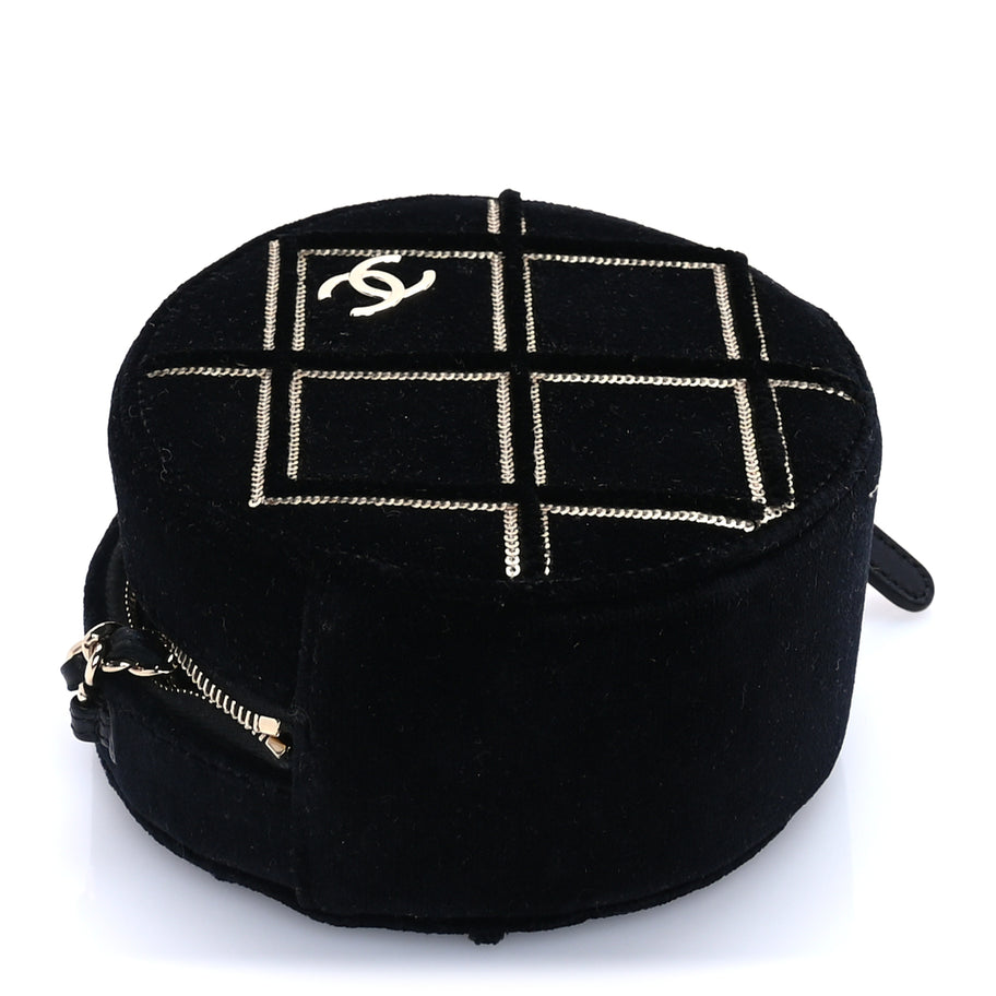 Chanel Velvet Sequin Round Clutch With Chain  Black Image 8