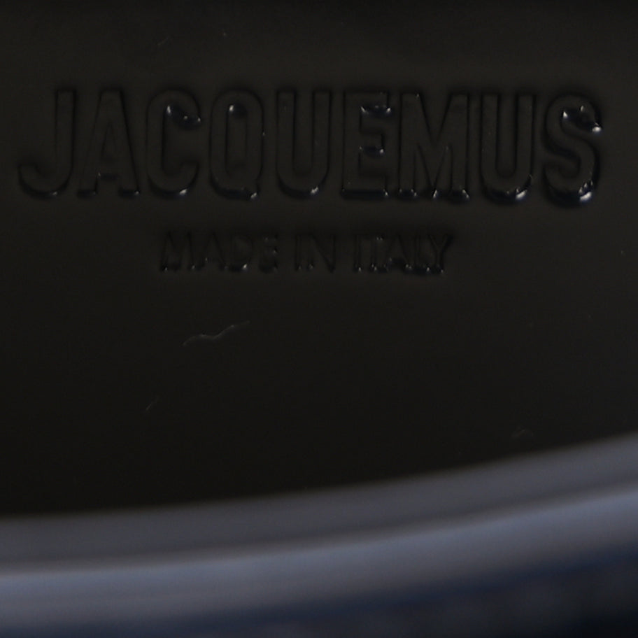 Jacquemus Glazed Calfskin The Small Bisou Chaine Shoulder Bag Black Image 5