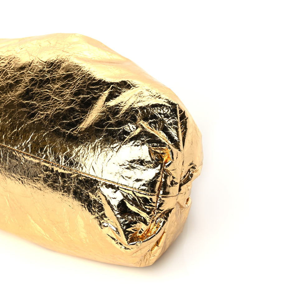 Bottega Veneta Metallic Crinkled Lambskin The Pouch Oversized Clutch Oro Image 9