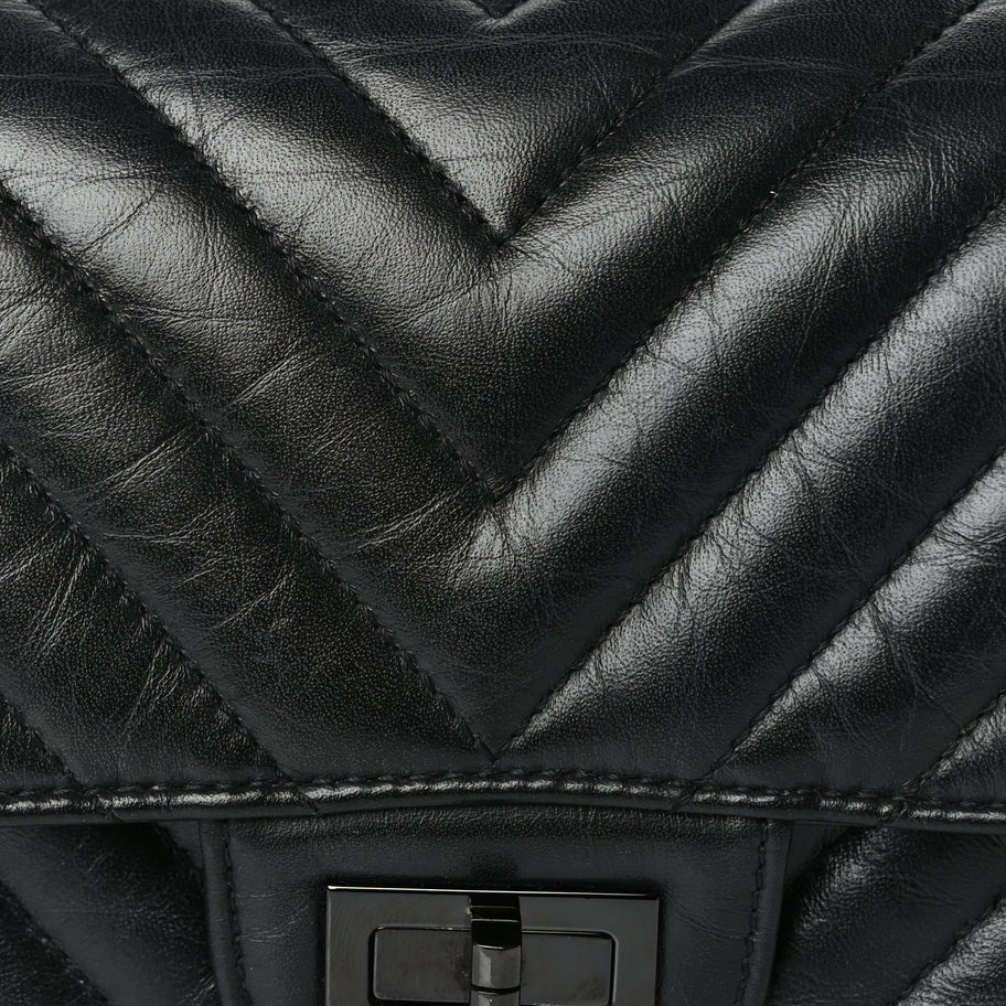 Chanel Aged Calfskin Quilted 2.55 Reissue Mini Flap So Black Image 7