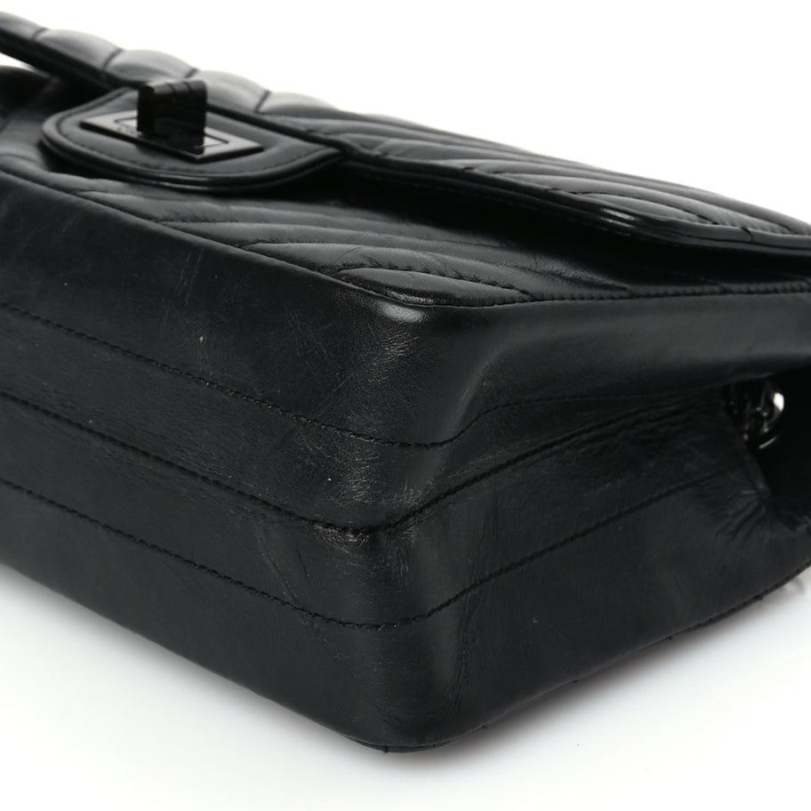 Chanel Aged Calfskin Quilted 2.55 Reissue Mini Flap So Black Image 9