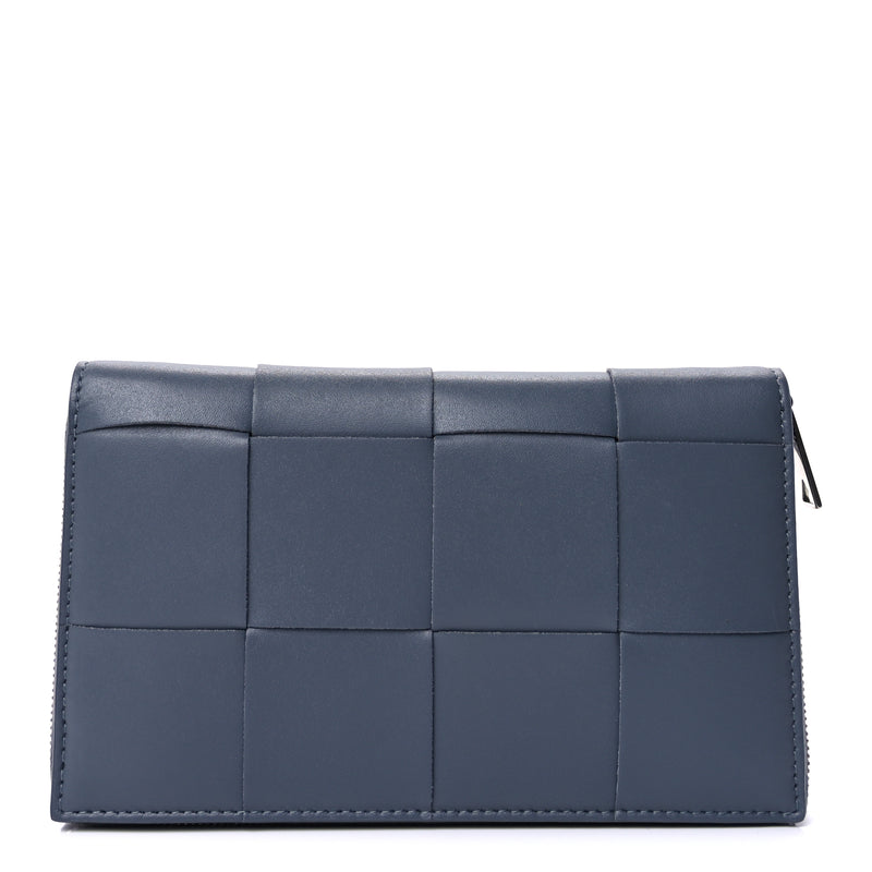  Bottega Veneta Nappa Maxi Intrecciato Zip Around Wallet Thunder