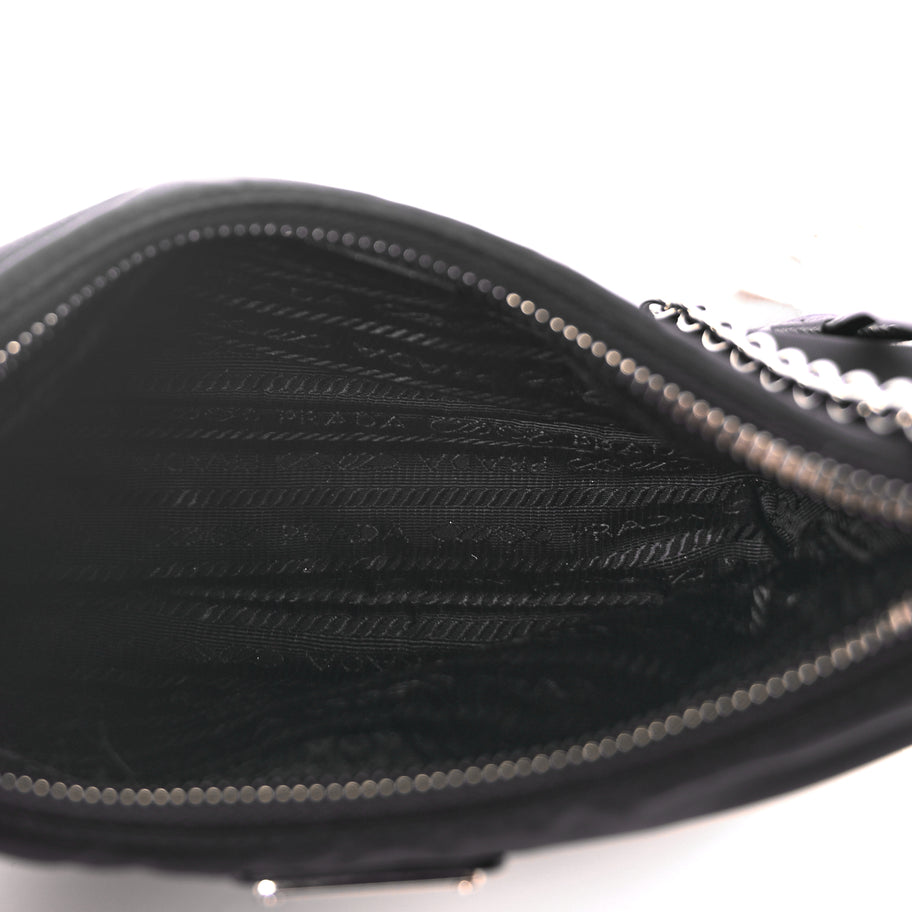 Prada Nylon Re-Edition 2005 Shoulder Bag Black Image 4