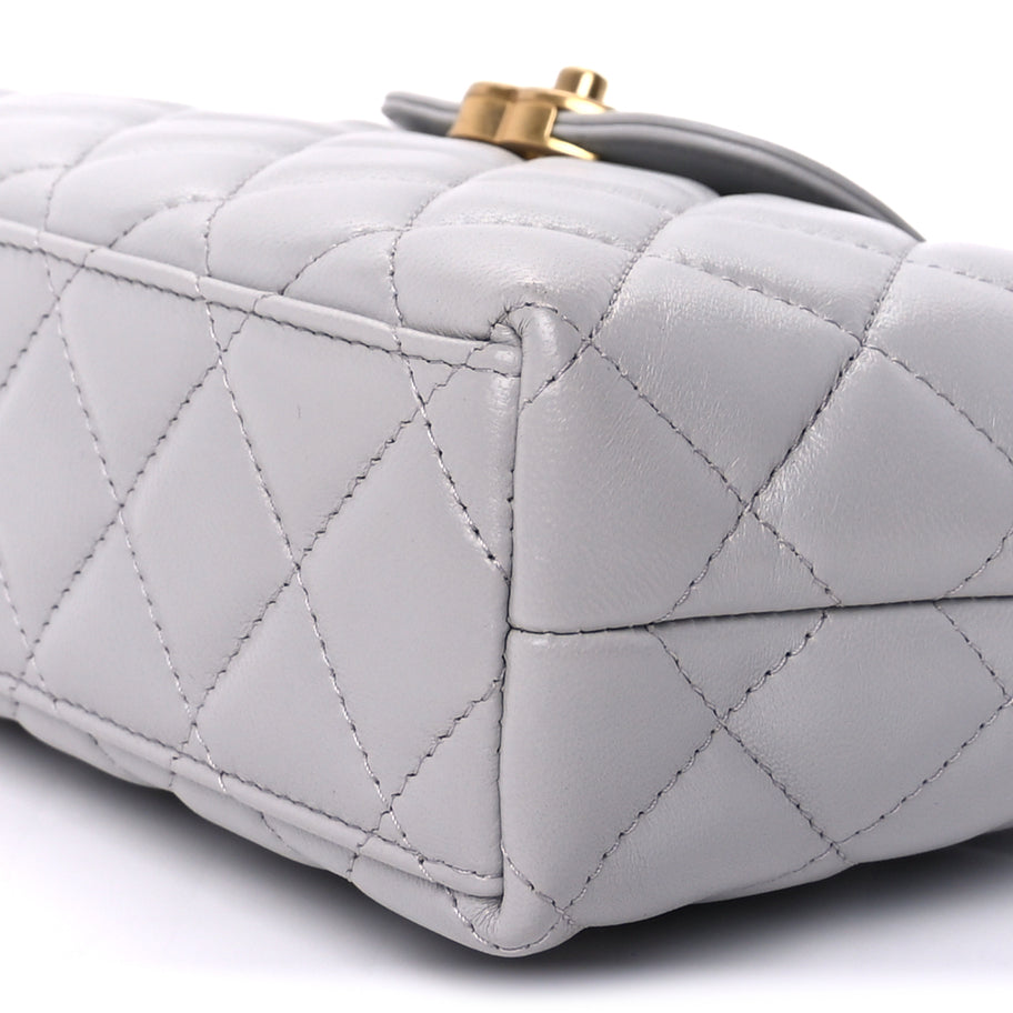 Chanel Shiny Aged Calfskin Quilted Nano Kelly Shopper  Light Grey Image 7