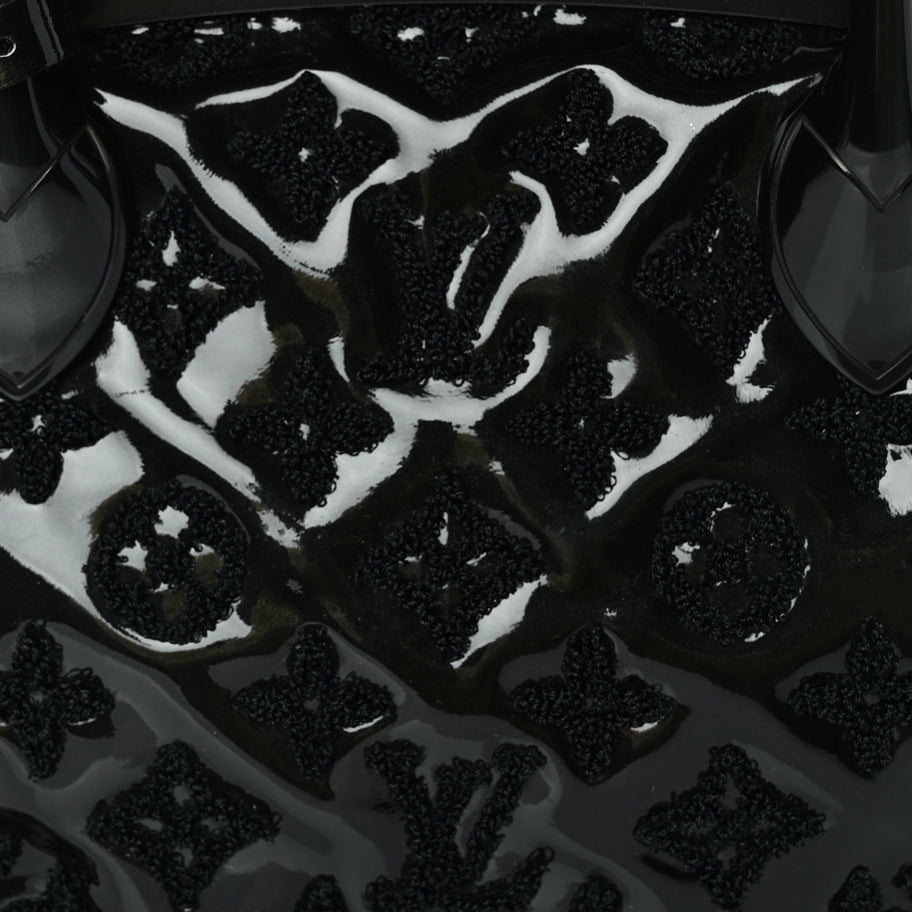 Louis Vuitton Patent Lambskin Fascination Lockit BB Frame Black Image 6