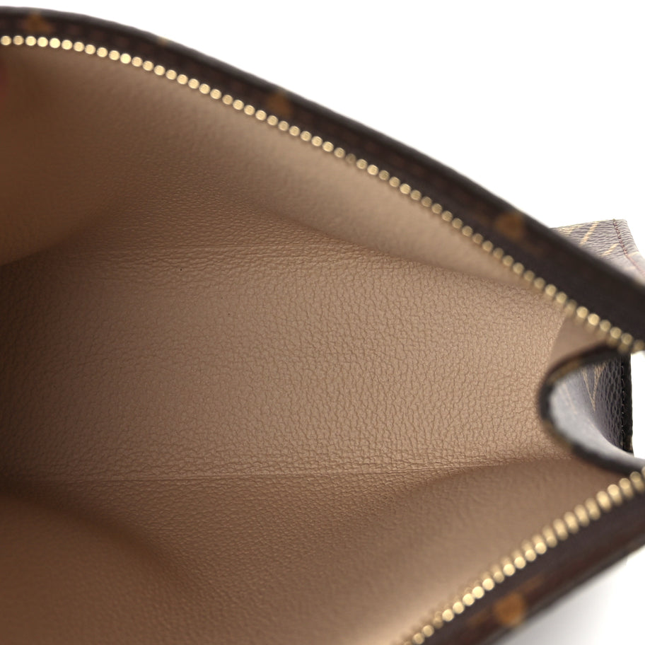 Louis Vuitton Monogram Toiletry Pouch 19 Image 4