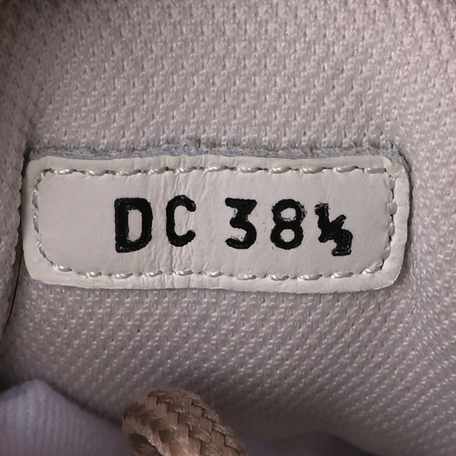 Christian Dior Suede Mesh Dior Chrono Sneakers 38.5 Beige Image 9
