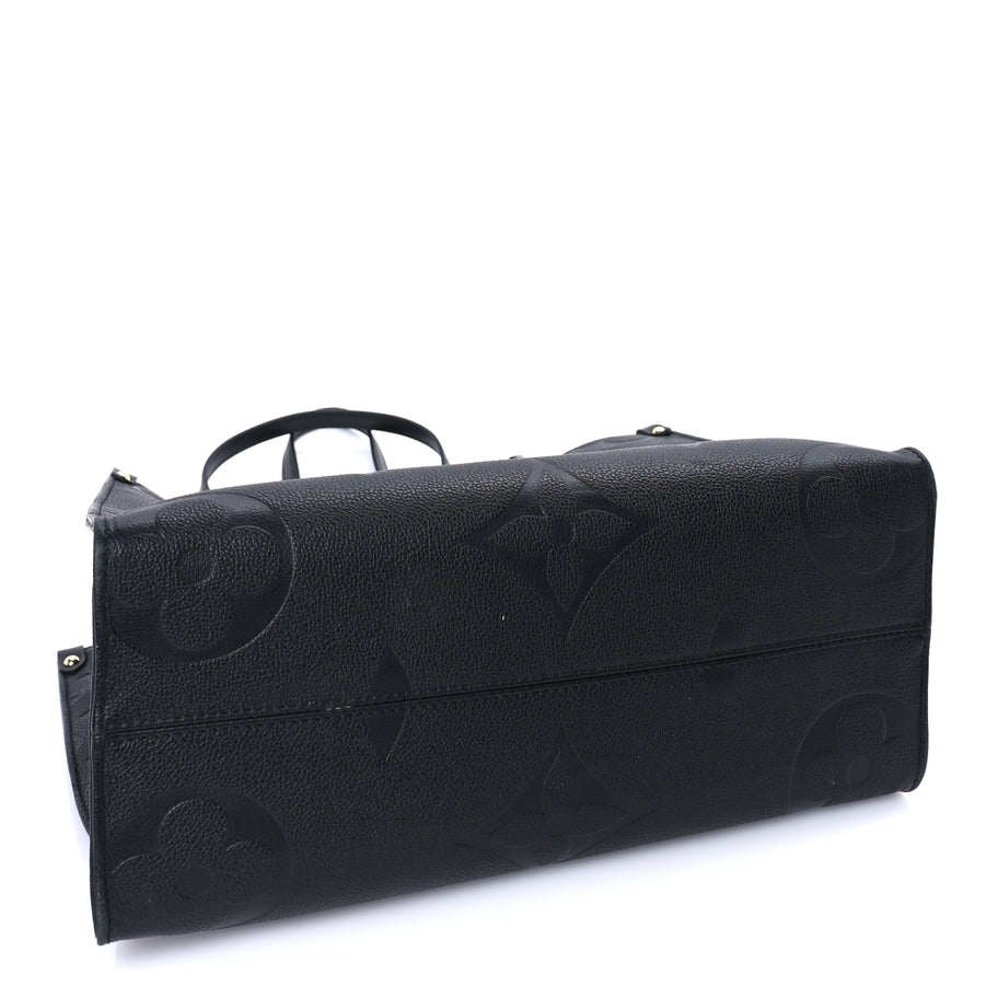 Louis Vuitton Empreinte Monogram Giant Onthego MM Black Image 3