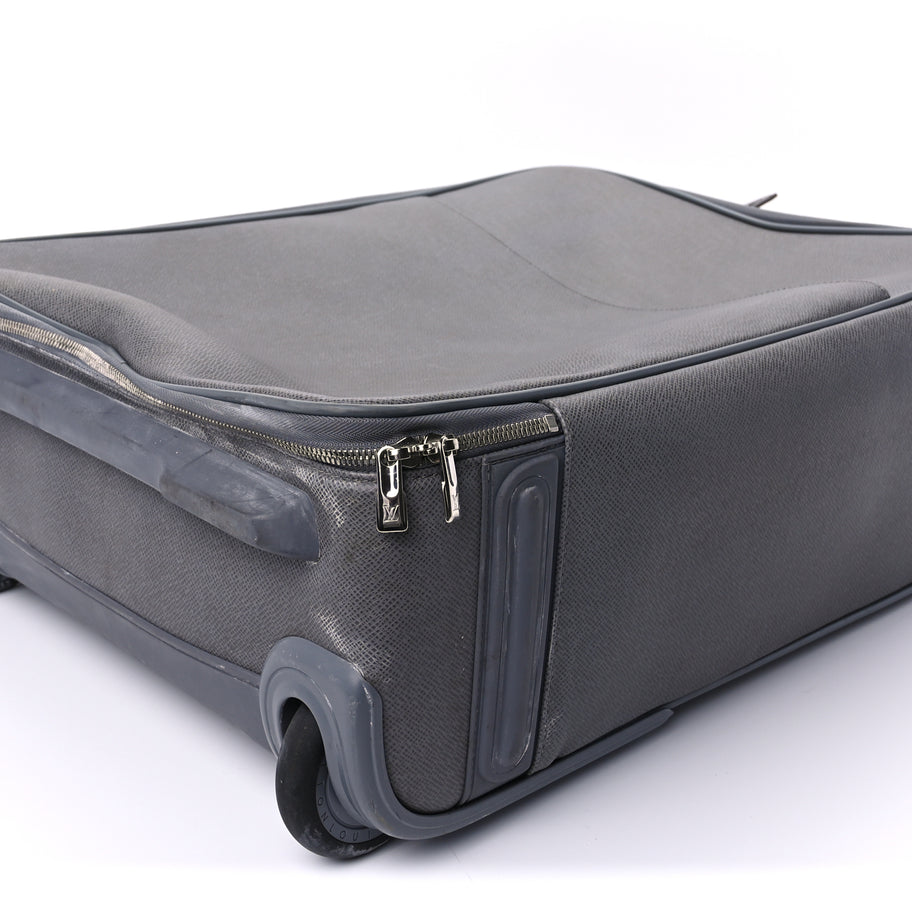 Louis Vuitton Taiga Pegase 55  Glacier Image 8