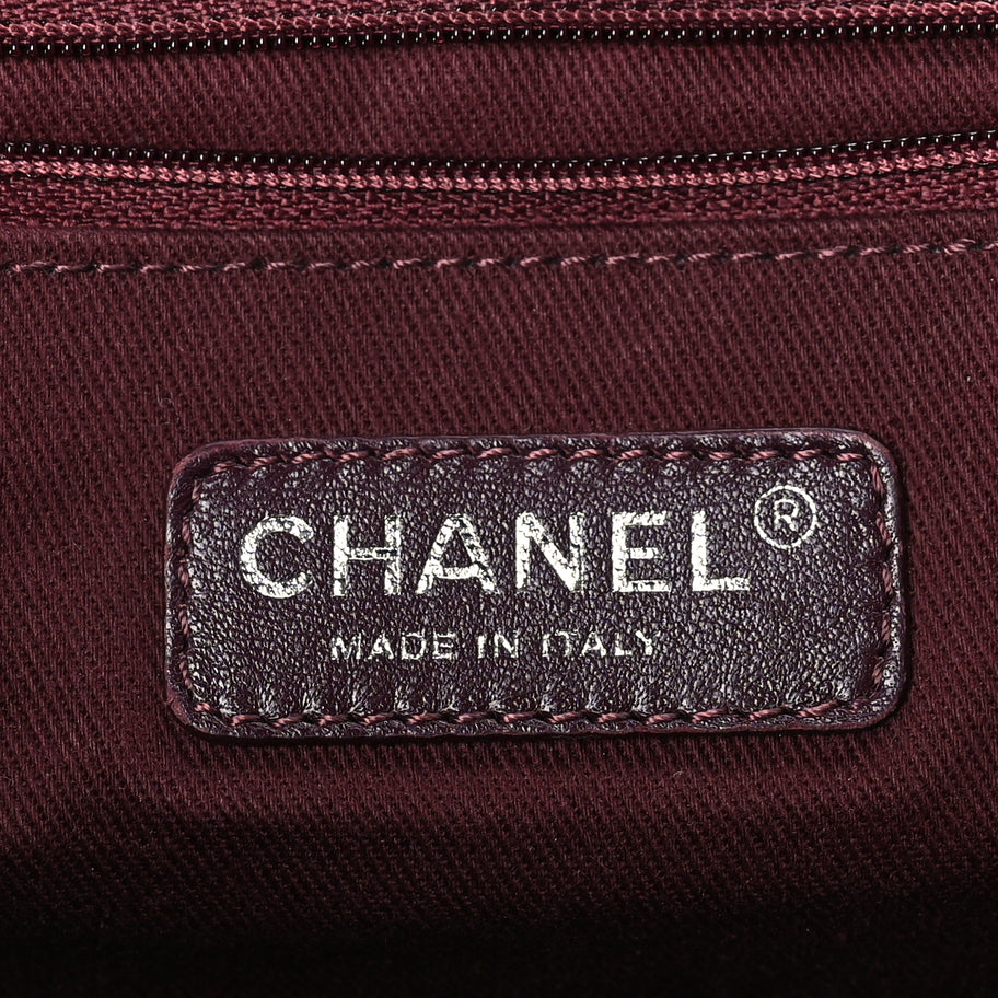 Chanel Washed Toile Large Graffiti On The Pavements Messenger Khaki Multicolor Image 5
