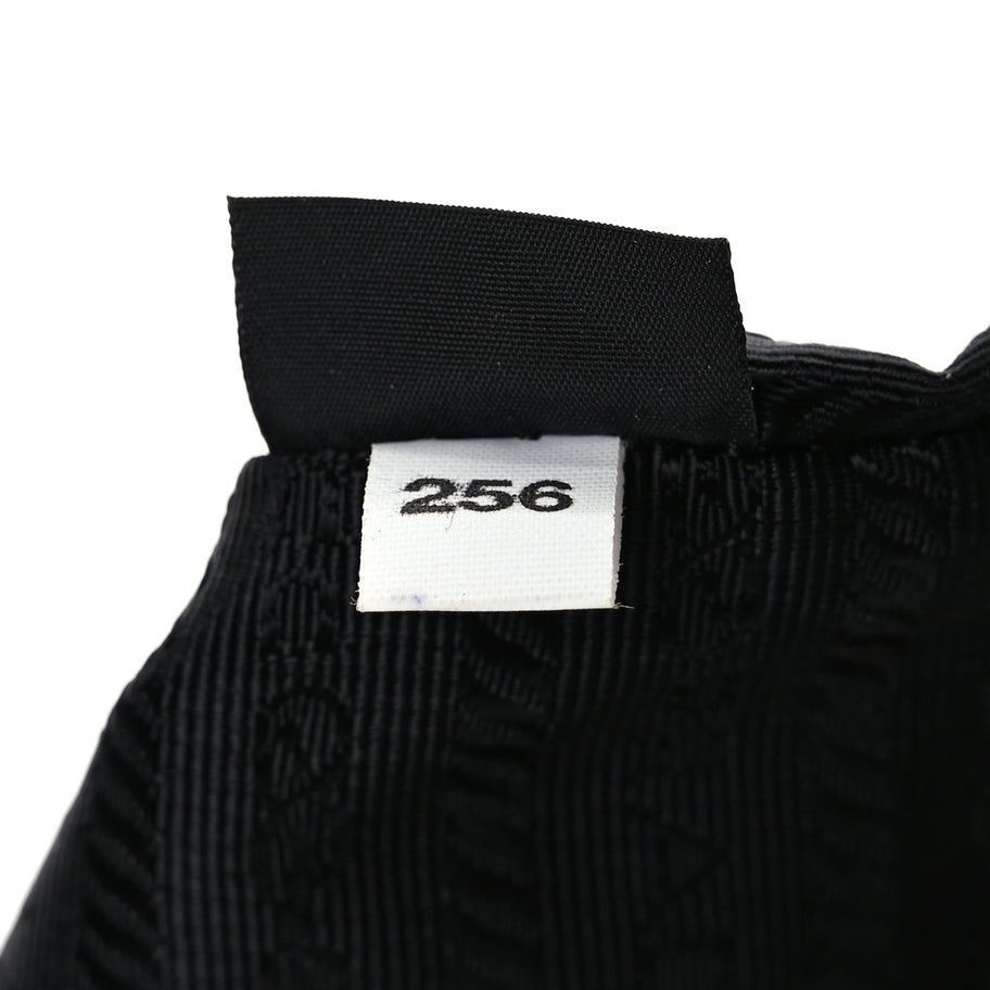 Prada Saffiano Lux Re-Edition 2005 Shoulder Bag Black Image 6