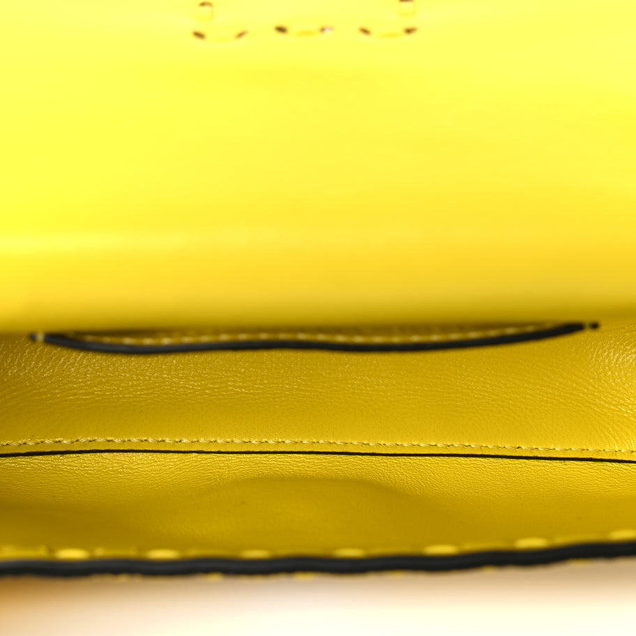 Fendi Cuoio Roma Sellerissima Nappa Sintetica Tape Stitch Mini Baguette Acid Yellow Image 4