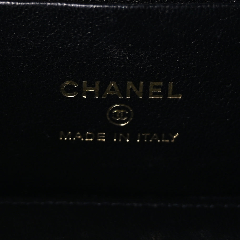 Chanel Lambskin Quilted Pearl Crush Small Vanity Case With Chain Black Image 5