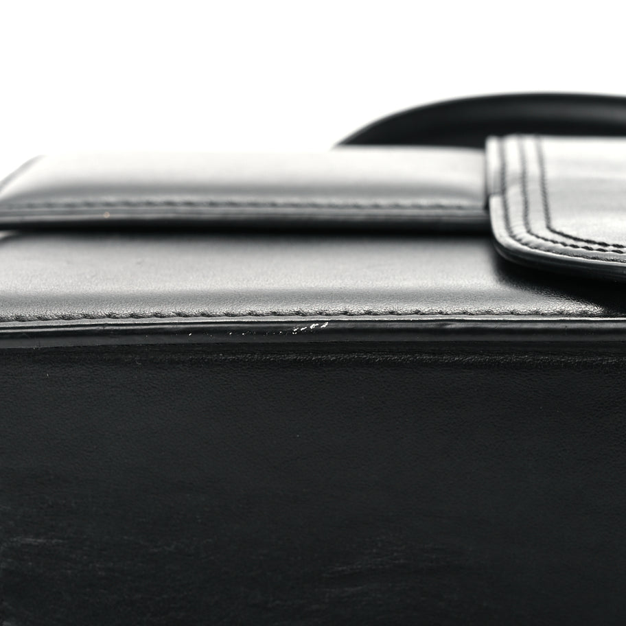 Jacquemus Smooth Calfskin Le Grand Bambino Black Image 9