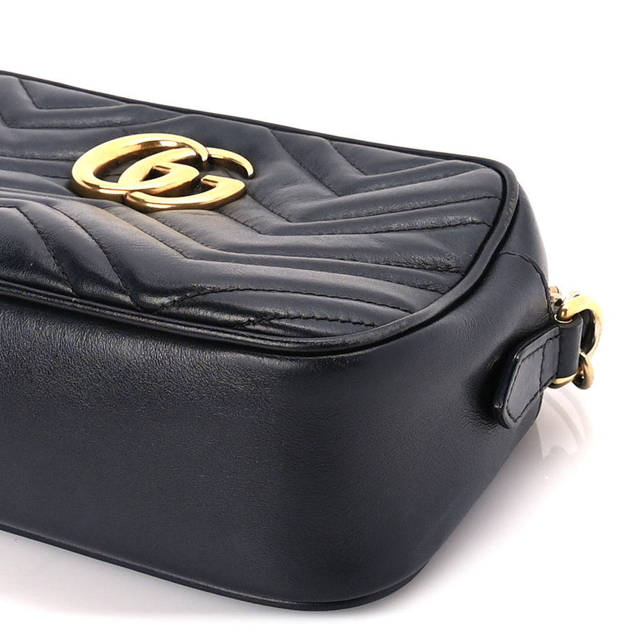 Gucci Calfskin Matelasse Small GG Marmont Chain Shoulder Bag  Black Image 8