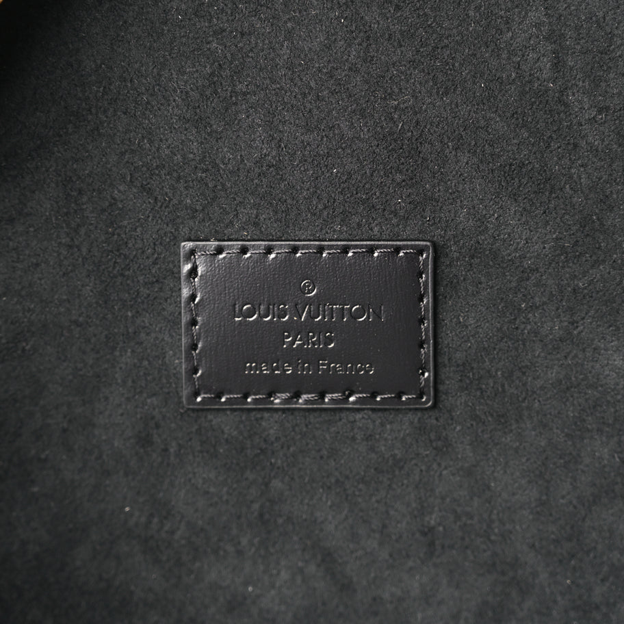 Louis Vuitton Reverse Monogram Cannes Image 5