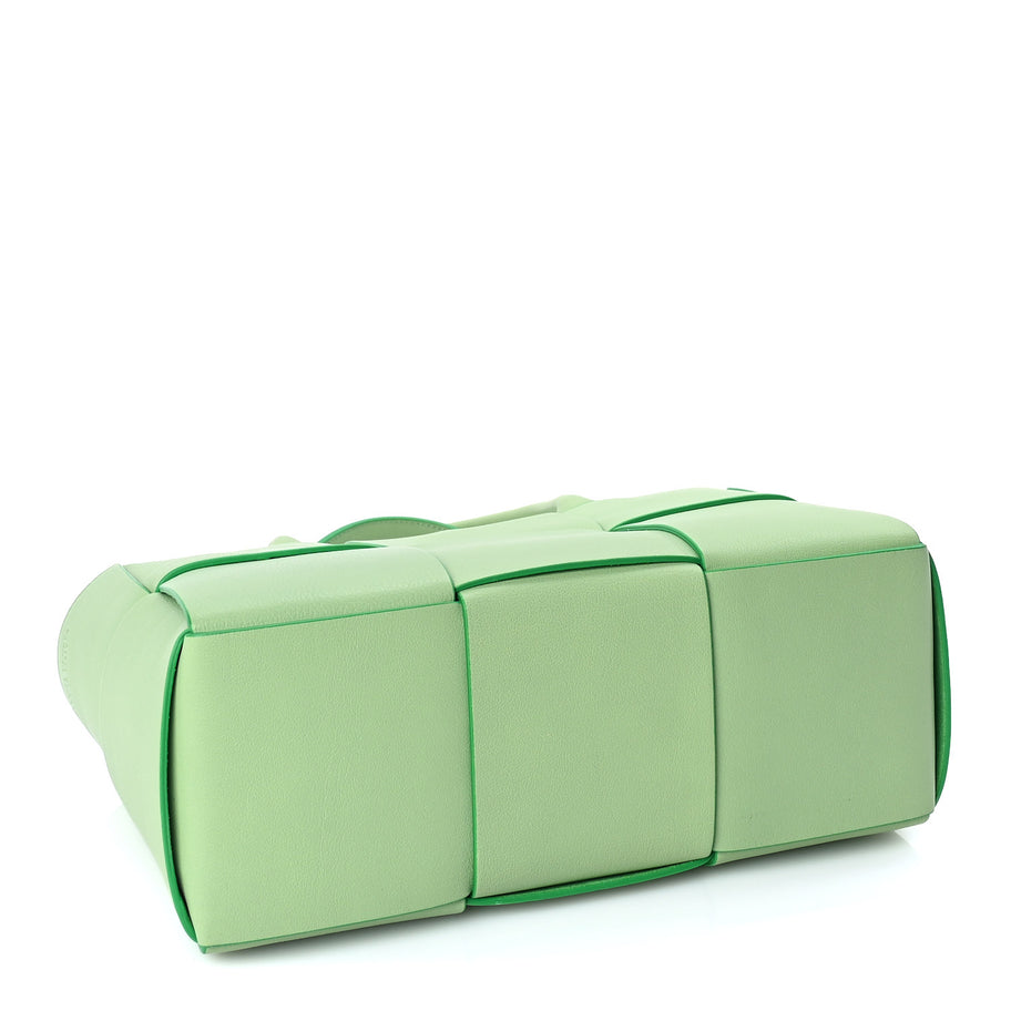 Bottega Veneta Nappa Maxi Intrecciato Medium Arco Tote  Pistachio Parakeet Image 3