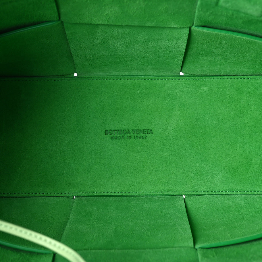 Bottega Veneta Nappa Maxi Intrecciato Medium Arco Tote  Pistachio Parakeet Image 4