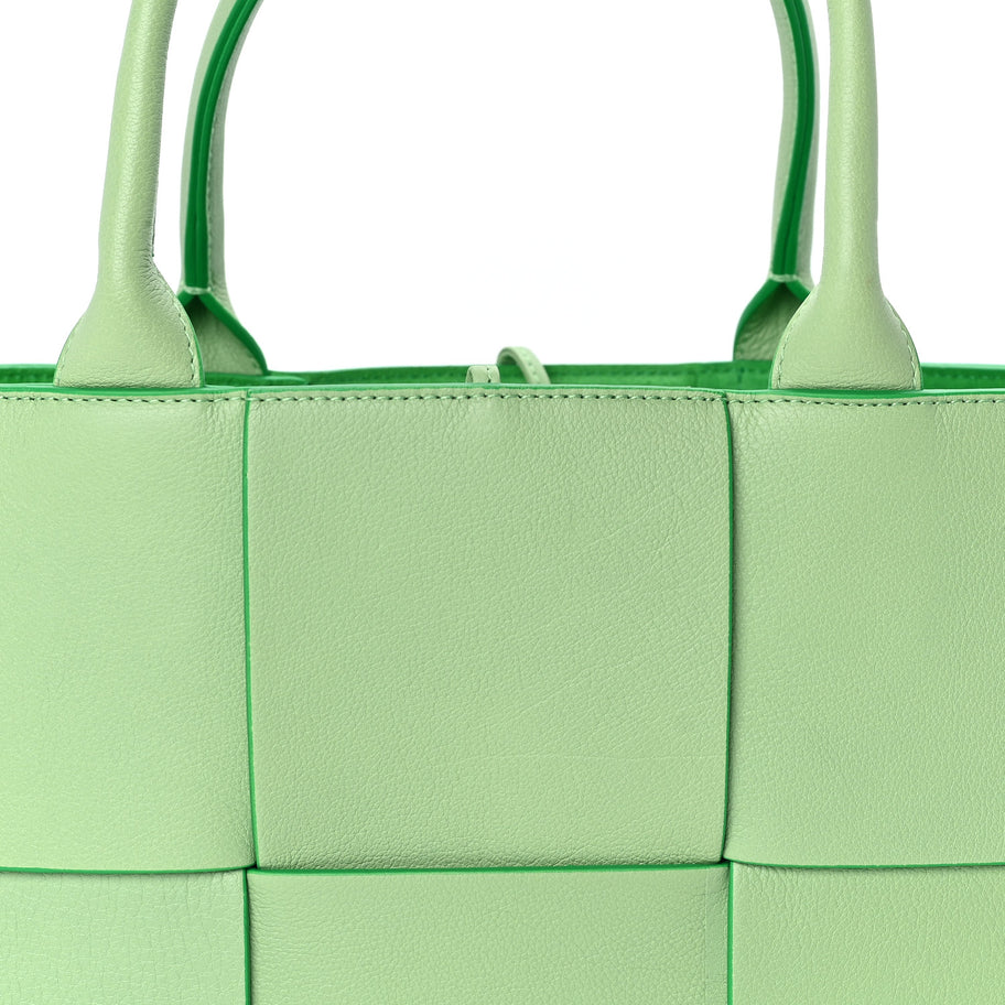 Bottega Veneta Nappa Maxi Intrecciato Medium Arco Tote  Pistachio Parakeet Image 6